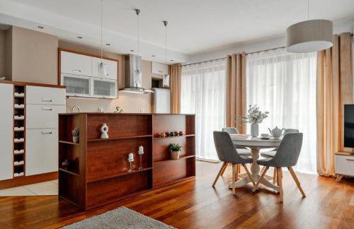 Mokotovia Premium Apart 100m2, garaż, winda, 5 łóżek, wanna z hydromasażem, prysznic, 2 toalety, f-VAT - Foto 3