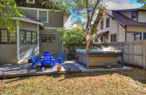 615 Ash Avenue - Modern Retreat w Hot Tub - Foto 4