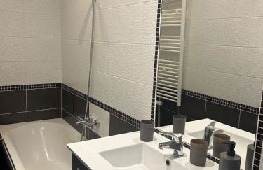 Paisible Rez-de-jardin de villa - Côte d'Azur - Foto 36