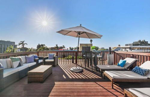 Grand Retreat Rooftop Bliss and Ocean Views - Foto 12