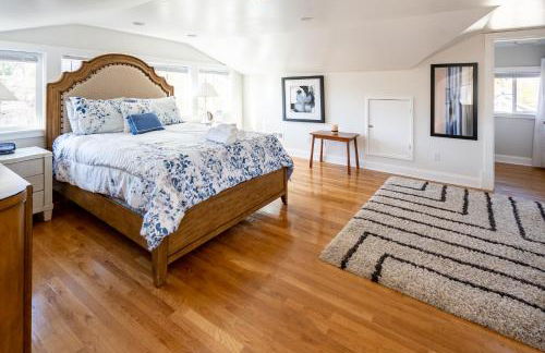 Contemporary 3-Bedroom Home with Balcony in RVA - Foto 22