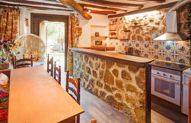 Rustic Holiday Home in Tolva near Mont Rebei Lake - Foto 5