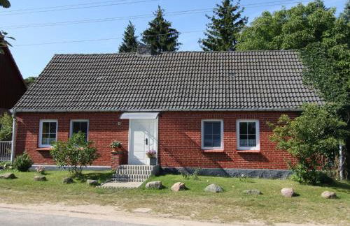 Bauernkate im Muritz Nationalpark in Mirow - Photo 1