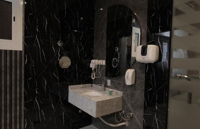 NARS Plus Al Basateen - Foto 40