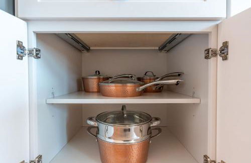 Outstanding Amenities-New Complex- Downtown Luxury - Foto 13