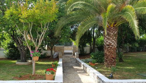 Villa Rosa with yard and children's playground - Foto 5, Garden, Garden view