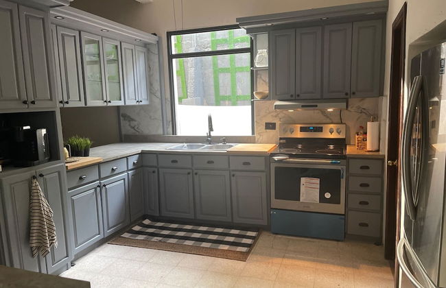 Pr Pvt Rm 5 Qn Bed Gated Comm Easy Parking - Photo 30