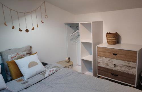 Lodge 2 étoiles la tête dans les pins les pieds dans l eau - Foto 4