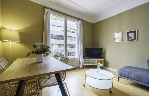 Ola Living Diagonal II Apartments - Photo 1