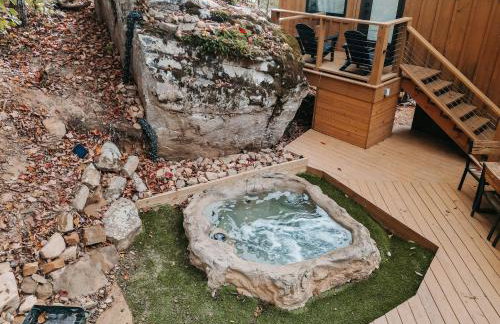 The Mighty Sycamore Treehouse at Treetop Escapes - Foto 57