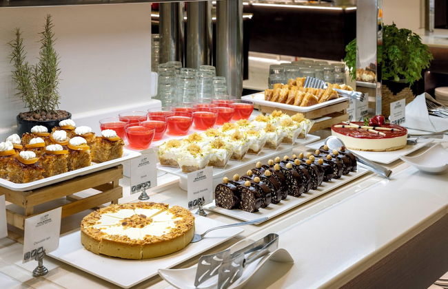 Atlantis Beach Hotel - Photo 44