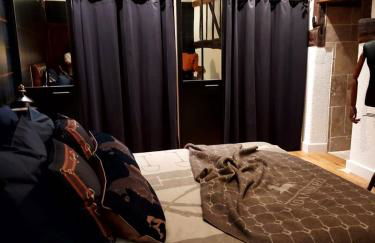 La Bretonnerie Luxury villa with pool & jacuzzi in a equestrian estate - Photo 6