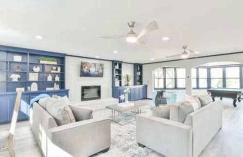 NEW! Lakefront|Lux|Games|HotTub|Dock|Friends+Fam! - Foto 12