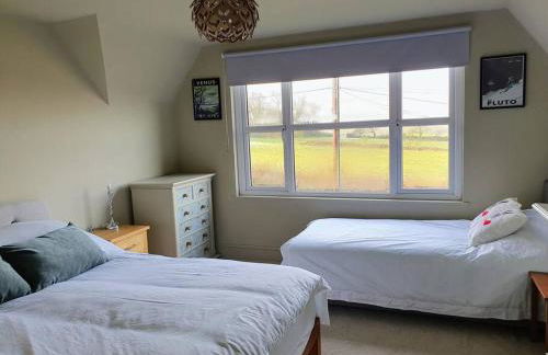 Peacock cottage- Two bedroom country cottage. - Photo 20