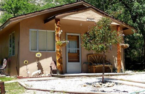 Rural Cabin Rental in Gorgeous Poudre Canyon near Fort Collins, Colorado - Foto 1