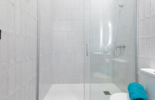 Apartamento 3º nuevo a estrenar cerca del mar - Photo 29