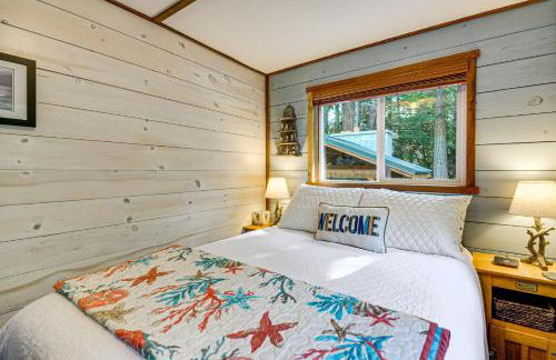 Outdoor Kitchen and Canal Views Cabin in Quilcene! - Foto 14