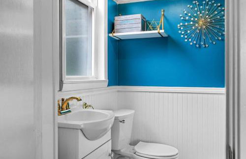 The Ultimate Fan's Retreat 5BR near all the Action - Foto 25