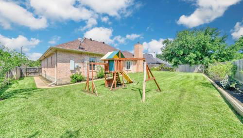 Luxury Home with Gourmet Kitchen - 3 Miles to A&M, Sleeps 14 - Foto 4, Garden