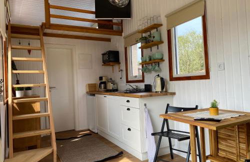 Tiny House 300 Meter vom Zentrum entfernt - Foto 24