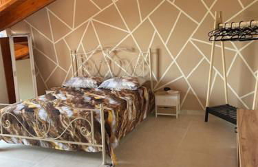 Vesux Apartments - Photo 21