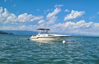 Passeio de Lancha 25 pés para 6 pessoas em Ilhabela - Foto 4