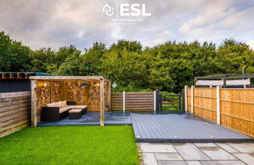 Open Plan - 3 Bedroom House - Garden and Outdoor Seating - Driveway Parking - Short Drive to City Centre - Foto 49