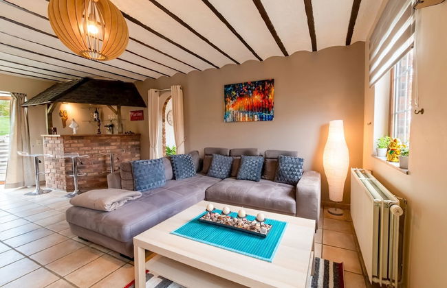 Holiday Home With hot tub in Vielsalm - Photo 12