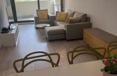 Nuevo, espacioso y confortable con pkg y piscina - Foto 4