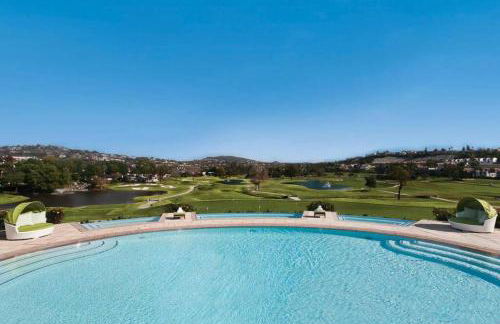 Luxury Villas at Omni La Costa Resort & Spa - Photo 6