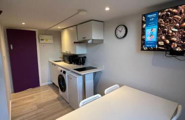 Westminster Inn - Photo 29