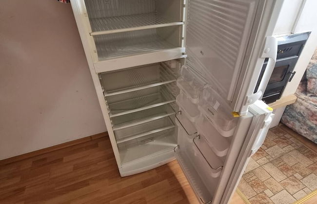 1 Bed Homey Two Floor Apartment - 200mbps Wi-fi! - Photo 32