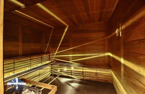 ARC 1950, Appartement 2 chambres 6 personnes, Skis aux pieds, Sauna, Hammam, Jacuzzi, Piscine intérieure et extérieure - Foto 10