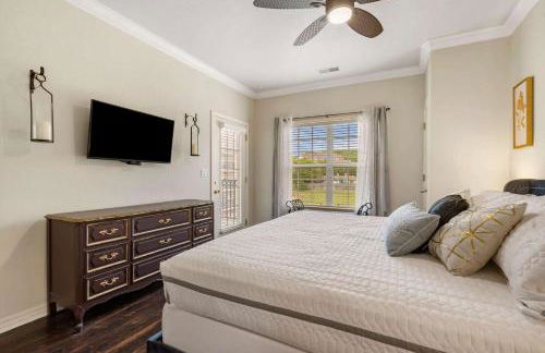 Kings Hideaway - Near DT! - Foto 46