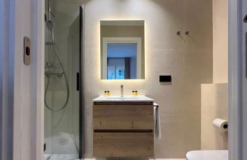 Stay U-nique Apartments Balmes II - Photo 77