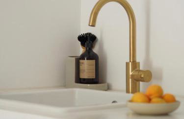 mi sestre – Studio Apartment Hvar Vrisnik - Foto 6