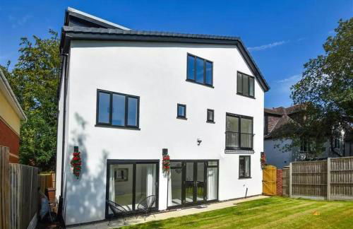 Glams beautiful luxury home - Foto 11