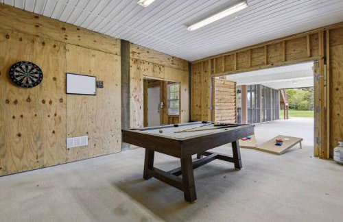 Old Town Bay St. Louis Outdoor Bar Area Game Room - Foto 34