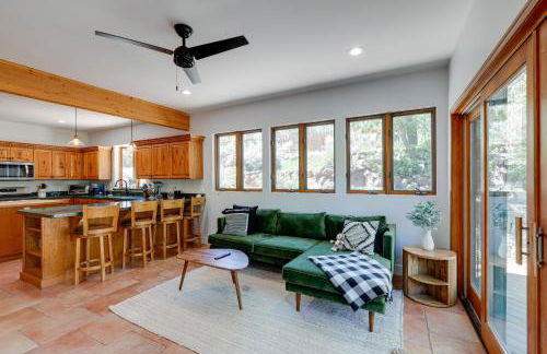 Spacious Flagstaff Home with Hot Tub and Fire Pit! - Photo 9