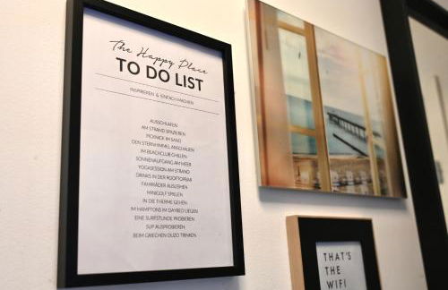 HAPPY PLACE mit Sonnen-Balkon und Stellplatz nur 400 m zum Strand - Foto 16