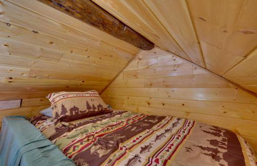 Lakefront Bliss! Ultimate Soldotna Retreat with Deck - Foto 12