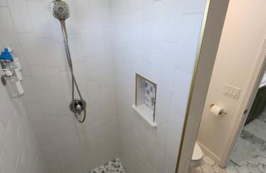 Gorgeous, secluded escape near River with Game room! - Photo 19