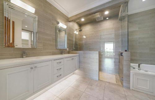 Sunreal - Destiny West Home with Ocean Views & Huge Private Pool - Foto 14