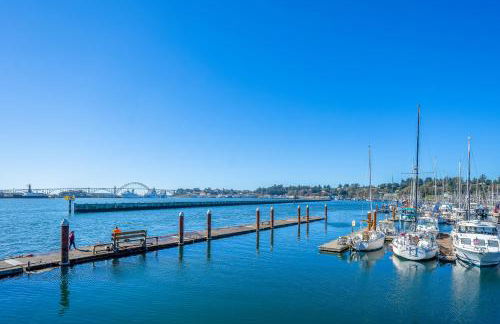 Beautiful Briny Retreat - Photo 7