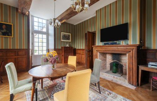 Château de Marigny - Piscine Privée 8000m2 Jardin - Photo 20