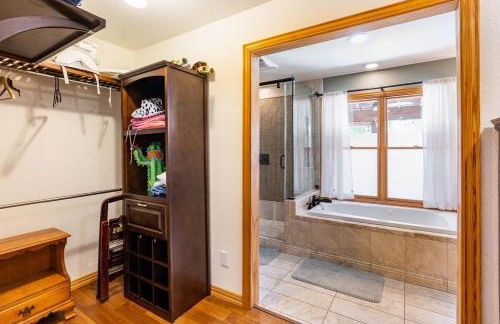 SOCO, Big 5BR, SwimSpa-seats 10, Sauna, 7 Beds - Foto 50