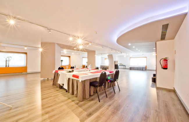 Aparthotel Atenea Valles - Foto 136