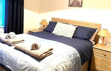 Spacious 3 Bedroom House - Sleeps 5 - Foto 25