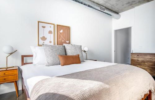 River N 1BR w Gym Pool nr L stop Beach CHI-362 - Foto 9