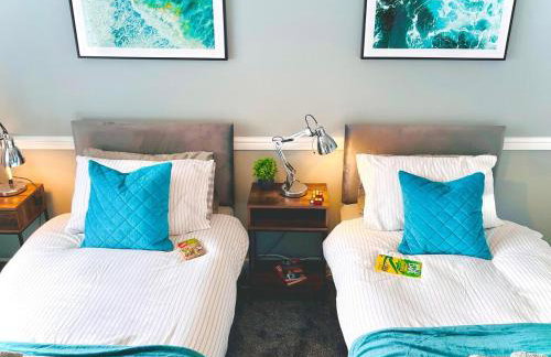 Ideal 4 Bed Home sleeps 7 Nr Middlebrook Stadium - Foto 13